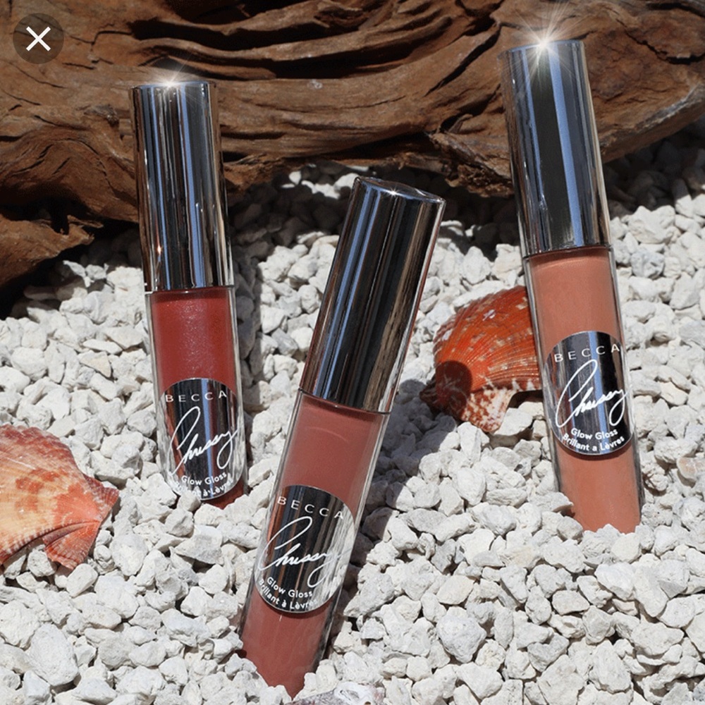 Becca endless summer glow gloss Chrissy Teigen